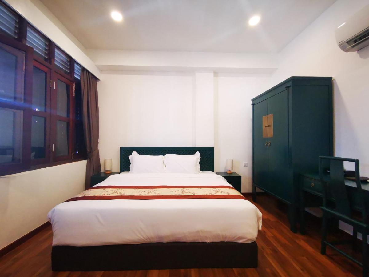 Mclane Boutique 3*